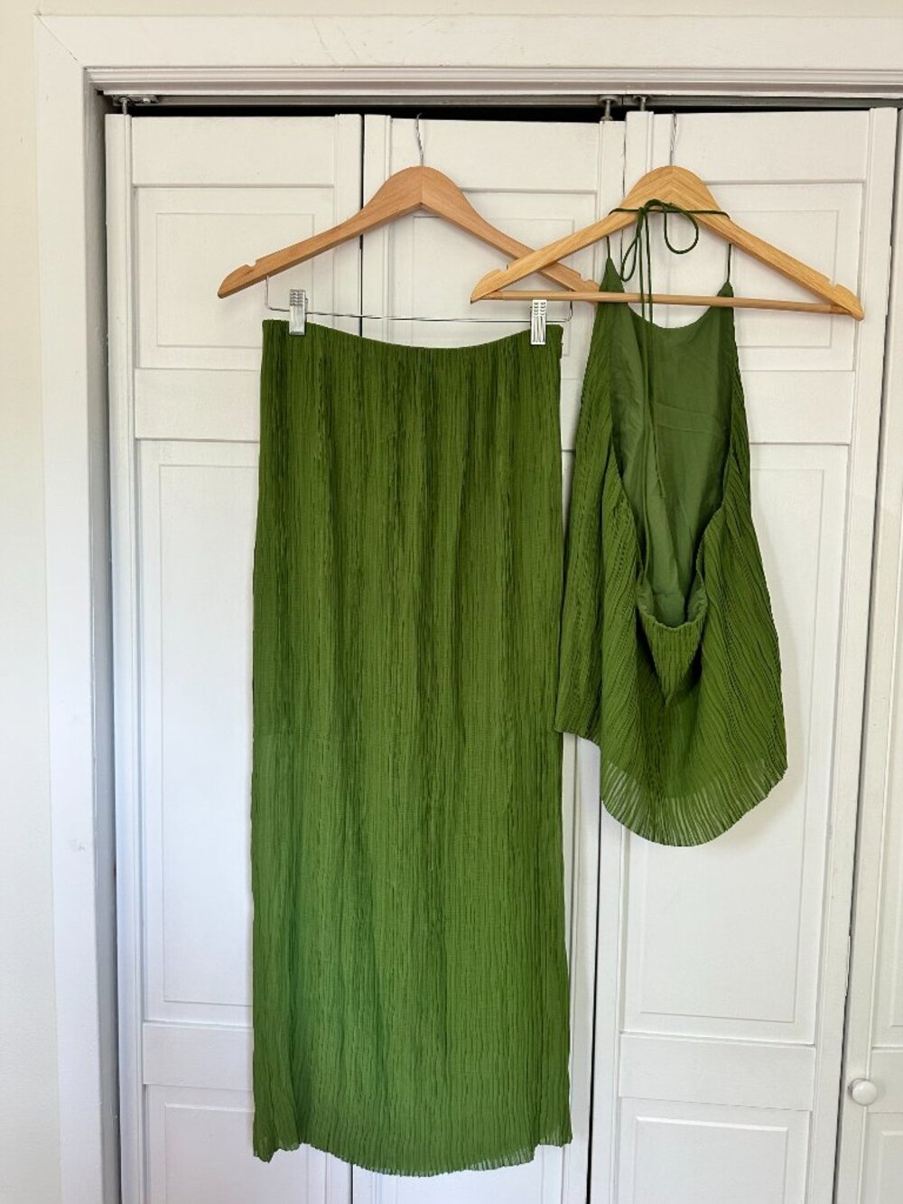 Banana Republic Matching Set - Picture 2 of 5